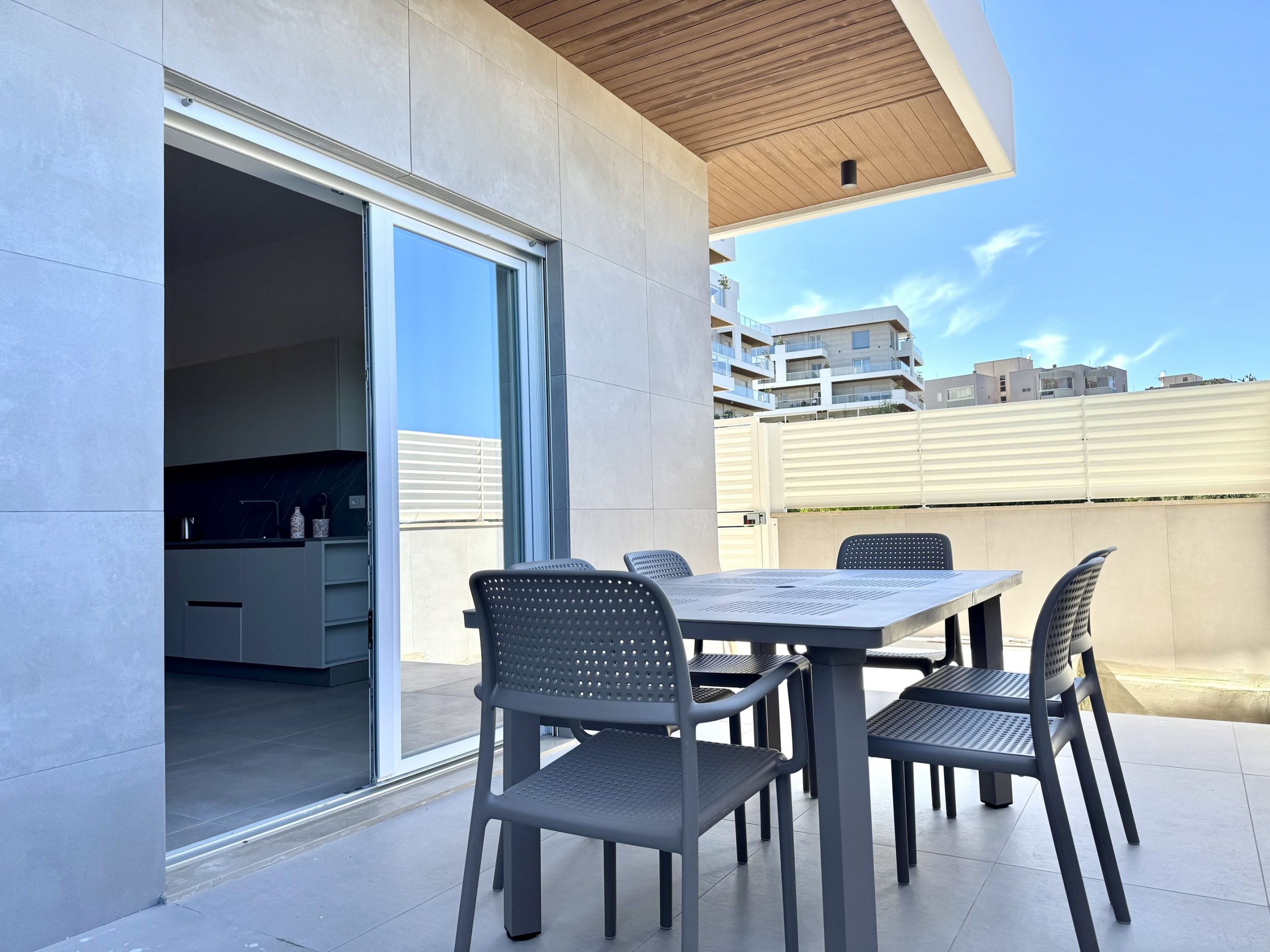 Levante Apartment
